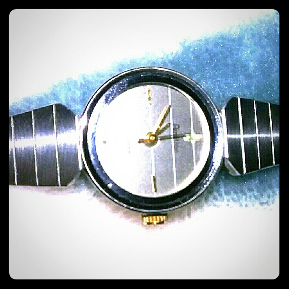 Ladies ARMITRON quartz